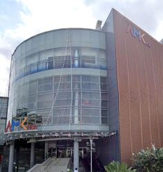 Ang Mo Kio (amk) Hub (D20), Shop House #614493161